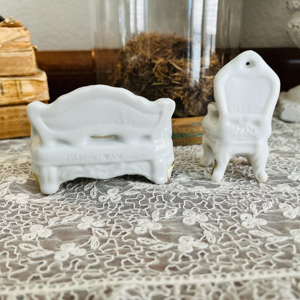 Vintage porcelain couch and chair made in Japan - Picture 5 of 6